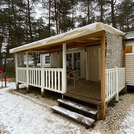 Mobilhome Comfort A La Montagne Saint-Auban  Exterior photo